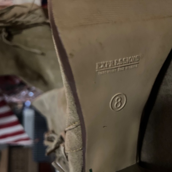 Women’s suede fringe boots - Picture 3 of 5